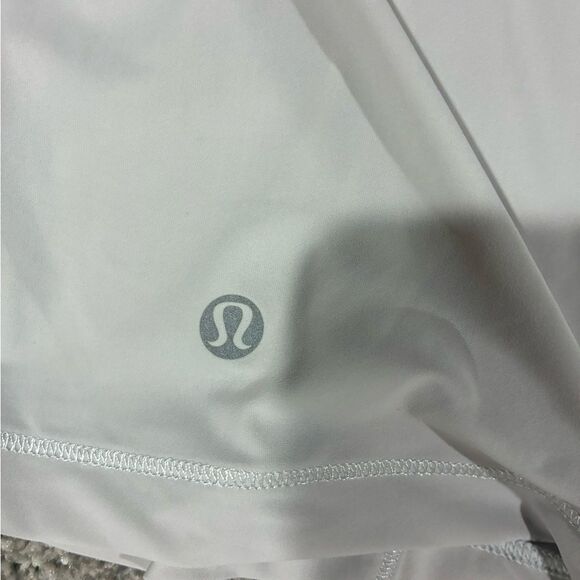 OG Lululemon Swiftly Tech Long Sleeve W/ Thumbholes Crew White Size 6 - Picture 3 of 5
